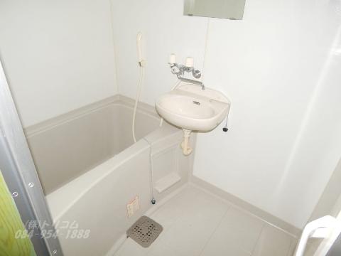 バス・シャワールーム　バス