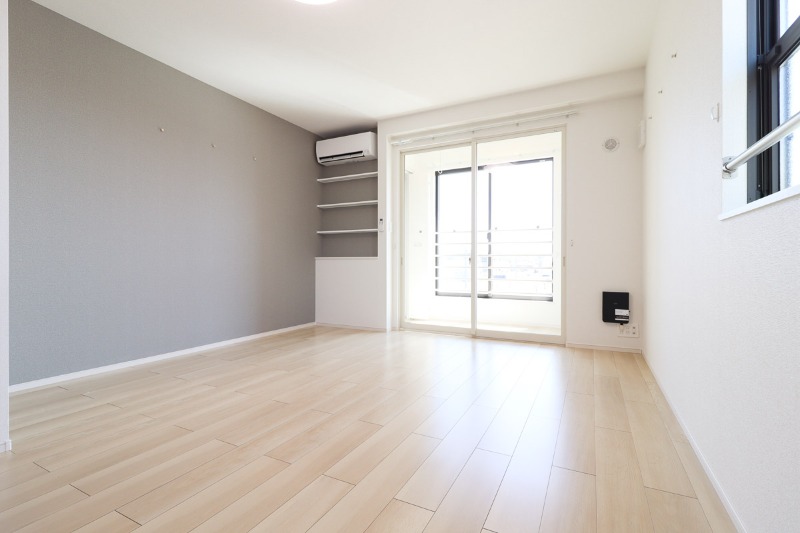 居室・リビング　図面と現状に相違がある場合には現状を優先