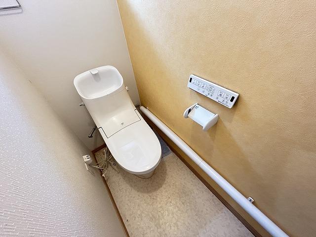 トイレ　トイレ