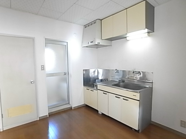 居室・リビング　同一物件別部屋写真