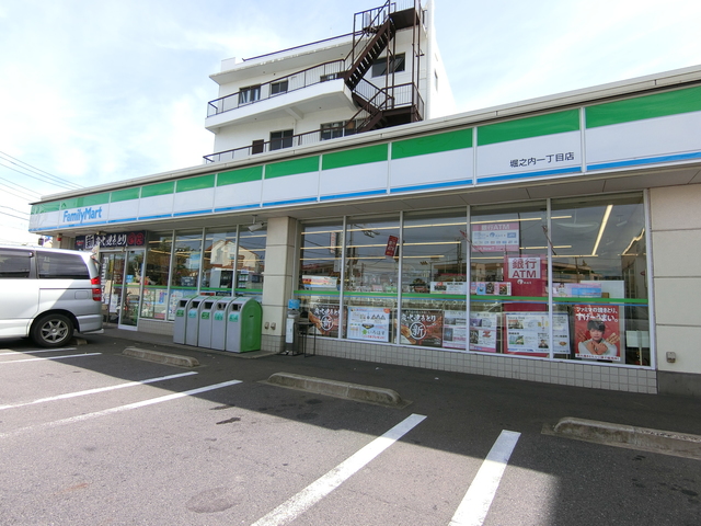 コンビニ　ファミリーマート堀之内一丁目店（コンビニ）まで354m