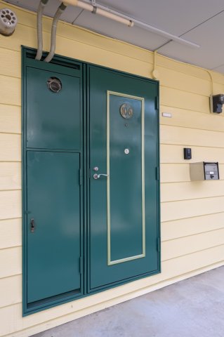 その他共有部分　玄関ドア