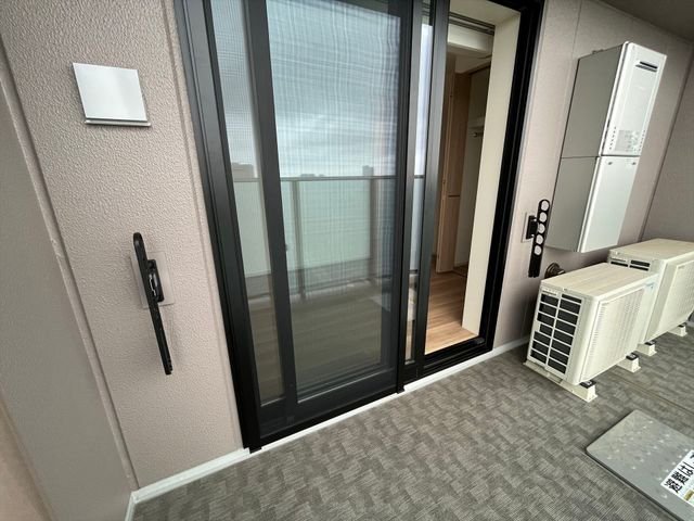 バルコニー　※別部屋の参考写真です。