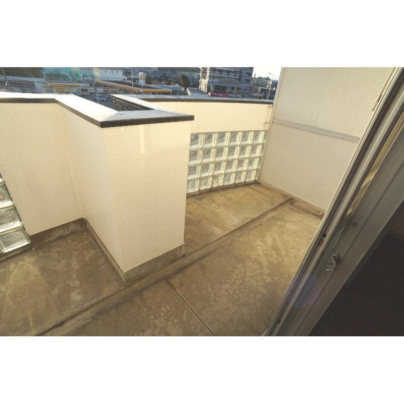 バルコニー　別号室