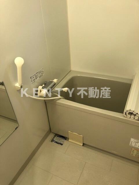 バス・シャワールーム　日々の疲れを癒すお風呂付です