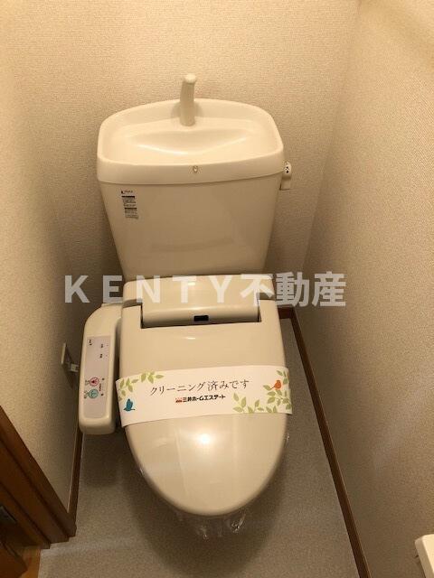 トイレ　落ち着いたトイレです