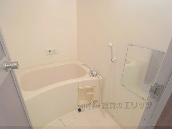 バス・シャワールーム　風呂