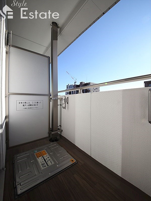 バルコニー　バルコニー