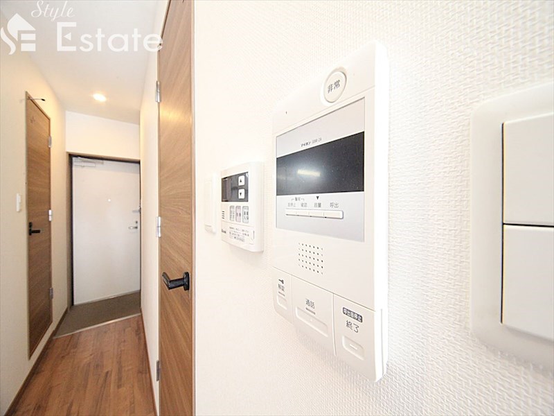 セキュリティ　モニター付きインターホン