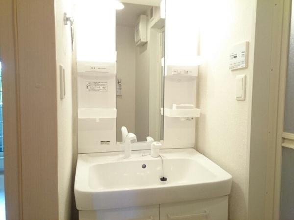 洗面設備　シャンプードレッサー！