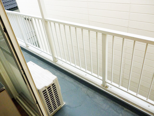 バルコニー　東向きで朝日が差し込みます☆