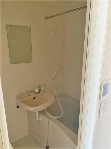 バス・シャワールーム　現況優先