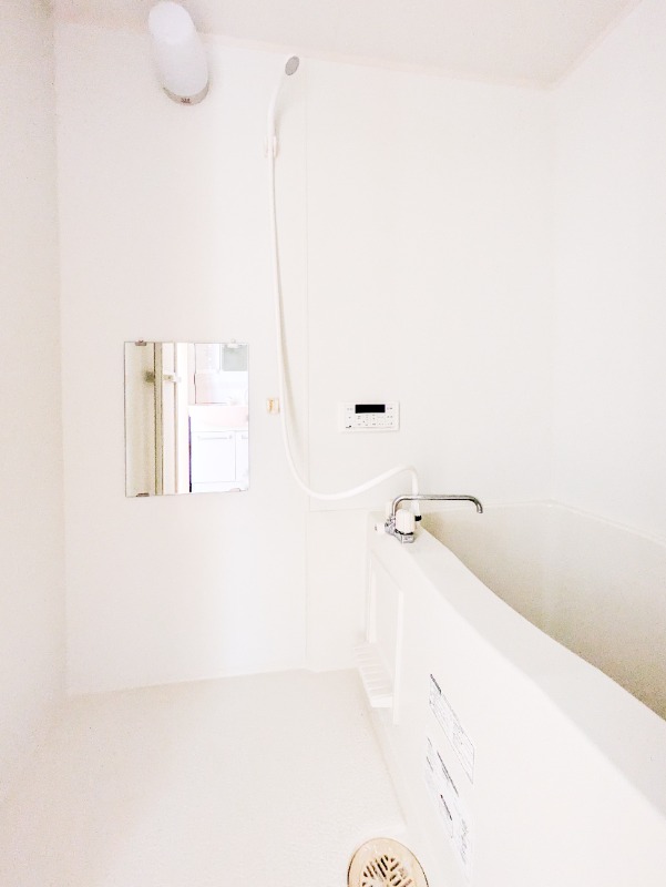 バス・シャワールーム　図面と現状に相違がある場合には現状を優先