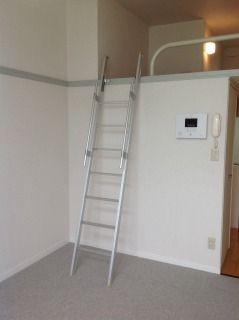 居室・リビング　収納