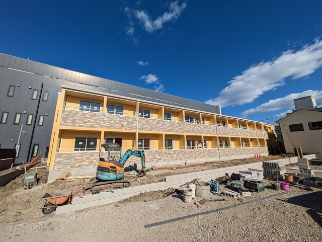 建物外観　南向き２階建てアパート★※建築中