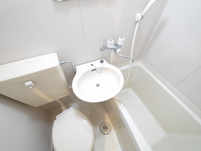 洗面設備　使いやすい洗面所です