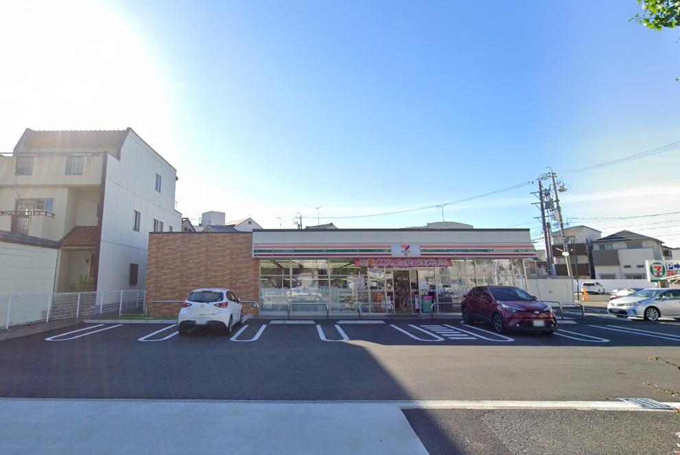 コンビニ　セブンイレブン 名古屋十王町店（コンビニ）まで320m