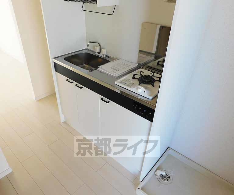 キッチン　シンプルなキッチンです