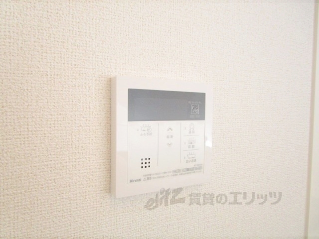 その他設備　給湯器リモコン