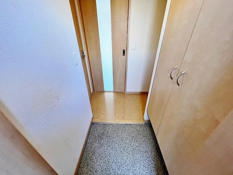 玄関　★来客者からのプライバシーを守る玄関ホール★