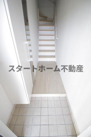 玄関　収納もある玄関です