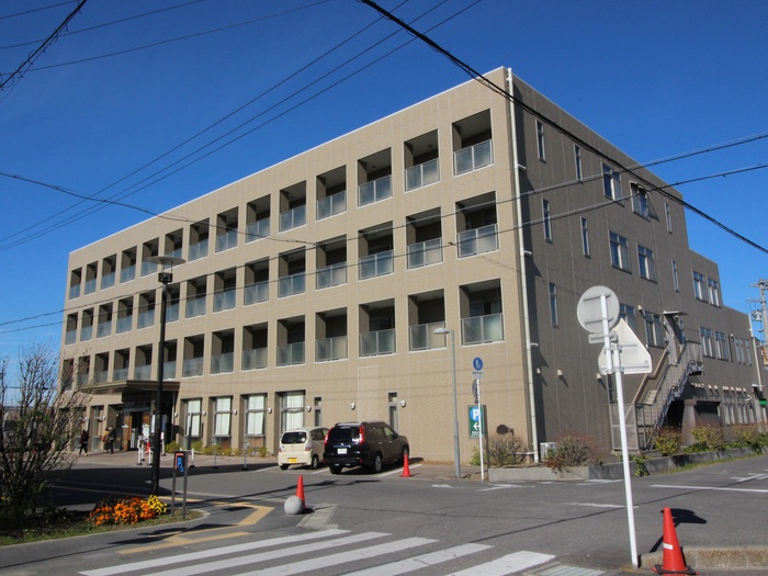 病院　ようていファミリークリニック（病院）まで1300m