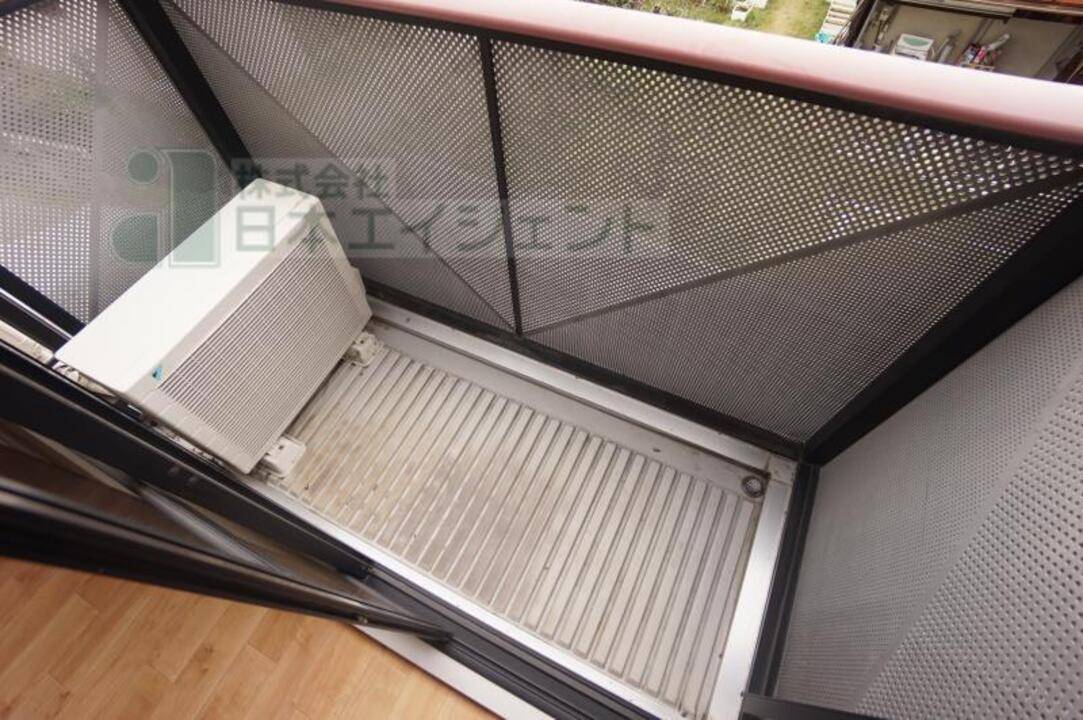 バルコニー　バルコニー