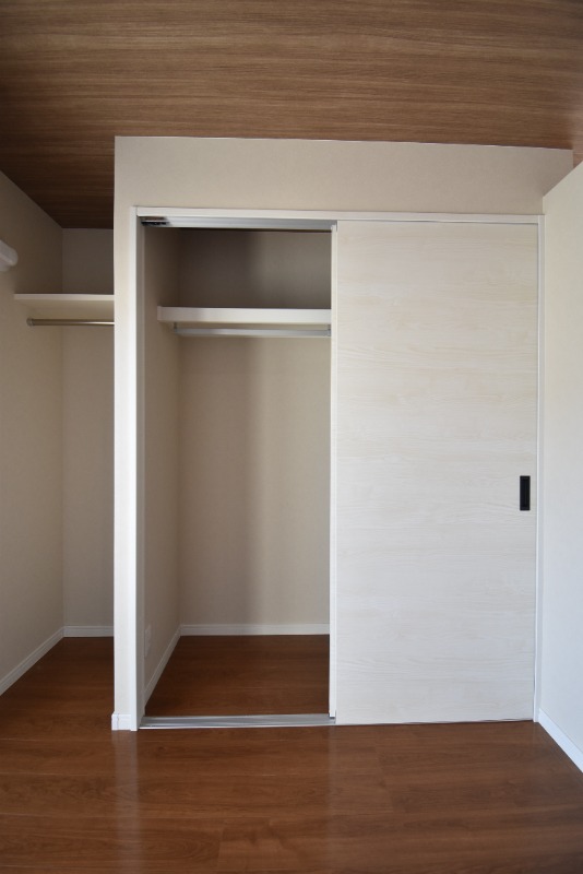 収納　クローゼット