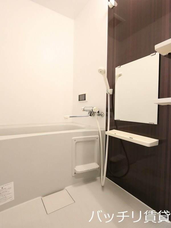 バス・シャワールーム　画像は同シリーズ参考画像の為、現況を優先いたします。