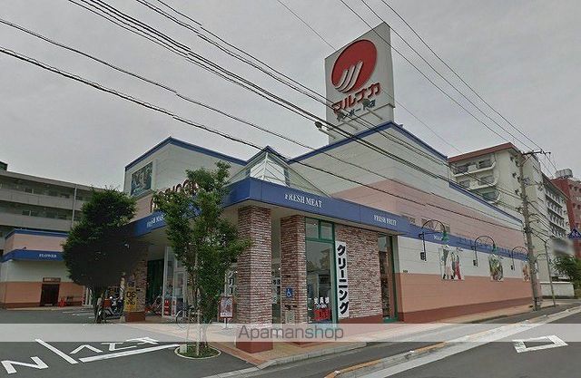スーパー　マルナカサンポート店（スーパー）まで724m