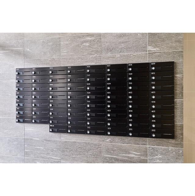 エントランス　メールボックス