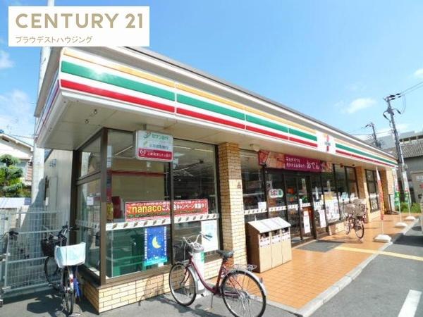 コンビニ　セブンイレブン大阪今津中1丁目店（コンビニ）まで238m