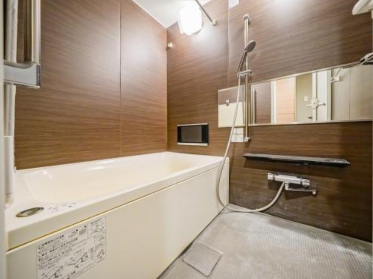 バス・シャワールーム　風呂