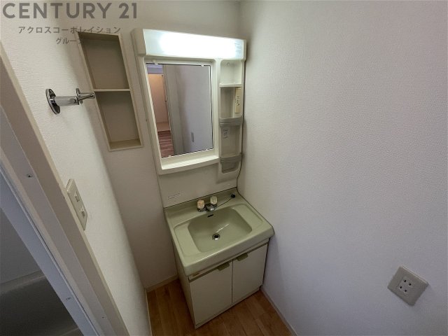 洗面設備　独立洗面化粧台付きでおすすめです！