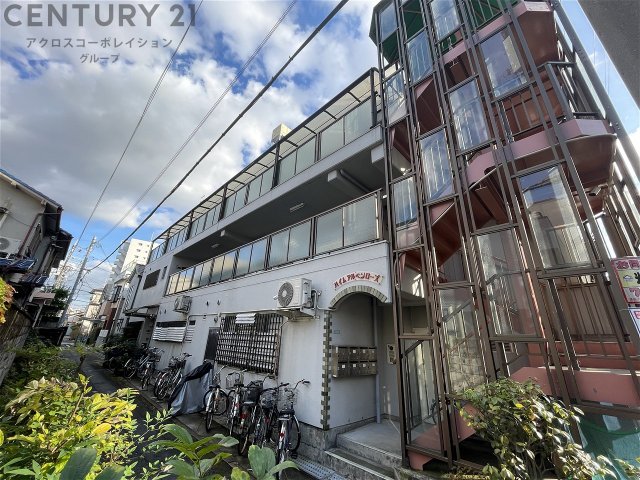 建物外観　敷地内駐輪場あり！