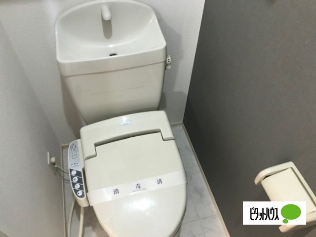 トイレ　トイレ（温水洗浄便座）