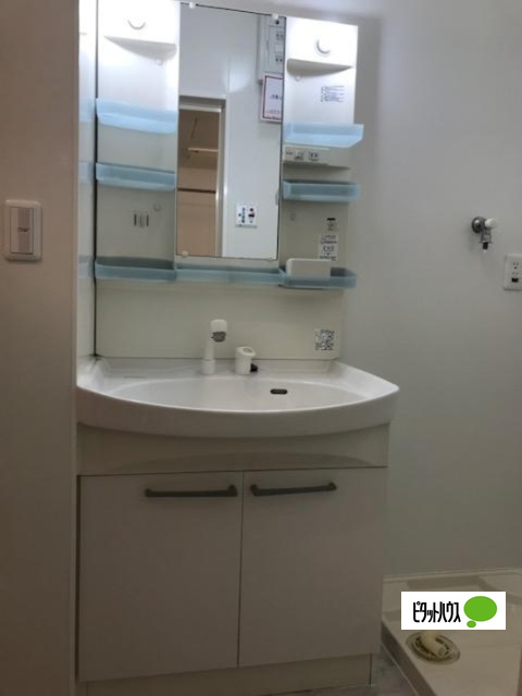 その他　洗髪洗面化粧台