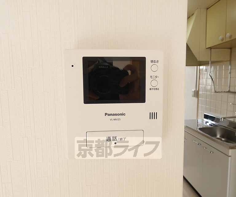 セキュリティ　ＴＶモニターフォン付きです。