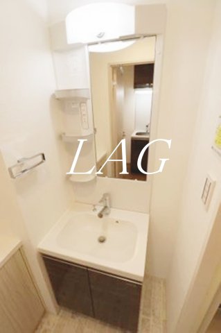 洗面設備　洗面台です。