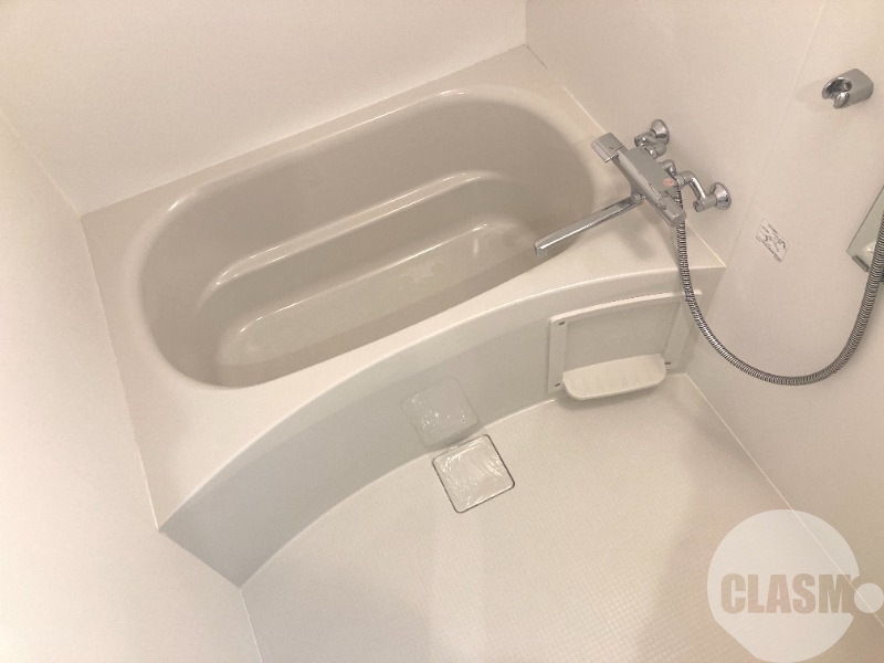 バス・シャワールーム　浴室乾燥機付きバス♪