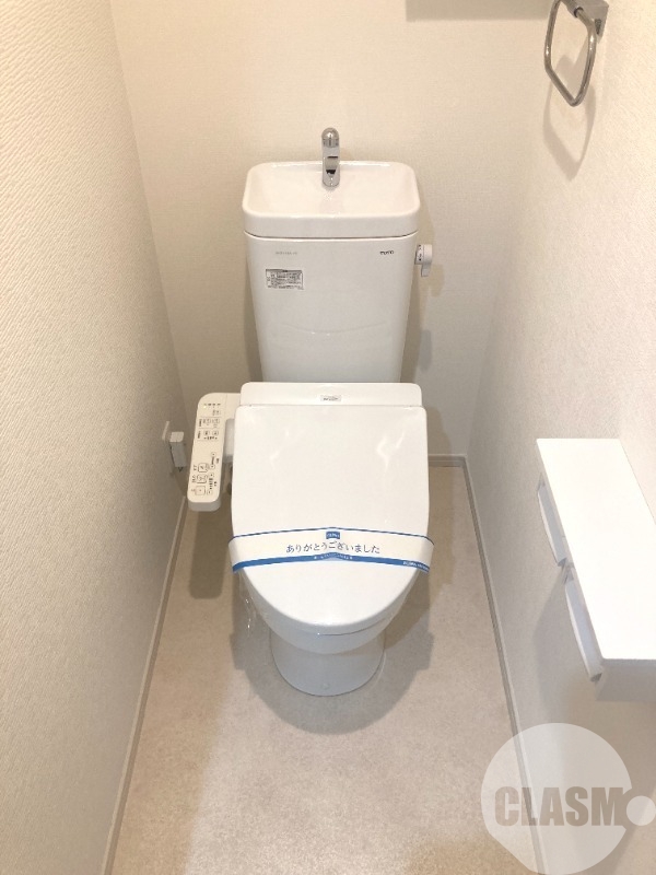 トイレ　ウォシュレット＆ウォームレット