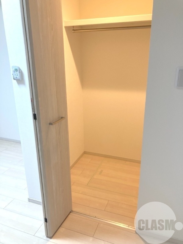 収納　ウォークインクローゼット