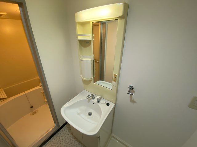 洗面設備　独立洗面化粧台付き☆