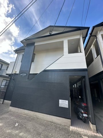 エントランス　毎日通るエントランスはこのようになっています