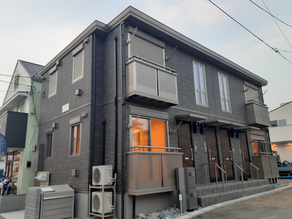 建物外観　セキスイハイム施工・管理　築浅　人気の最上階・角部屋