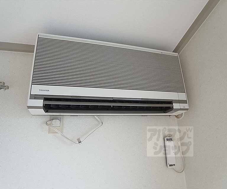 その他設備　エアコン装備