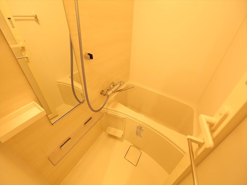 バス・シャワールーム　バスルーム　浴室暖房乾燥機付き