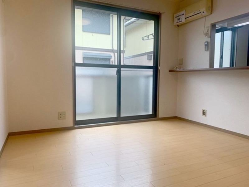 居室・リビング　図面と現状に相違がある場合には現状を優先