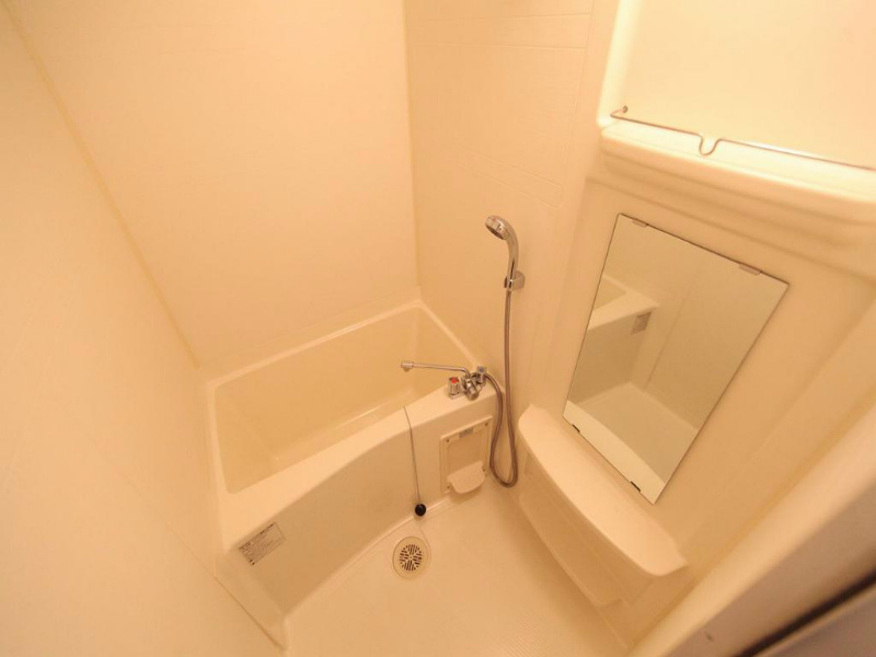 バス・シャワールーム　浴室暖房乾燥機付　24時間換気機能付バスルーム