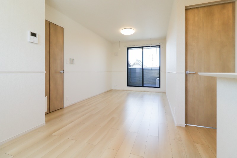 居室・リビング　図面と現状に相違がある場合には現状を優先